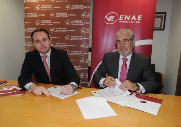 La Fundación Universidad Empresa y la Asociación de Directivos de la Región de Murcia firman un convenio de colaboración